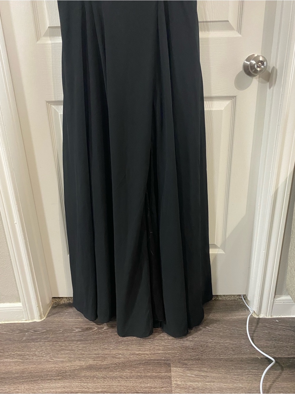 NWOT Lulu’s Love Me Forever Black-Tie Shoulder-Maxi Dress with Front Slit - Picture 8 of 8